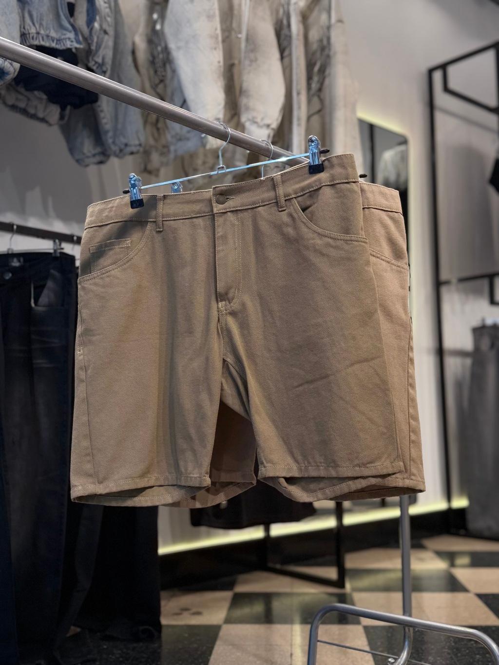 Bermuda gabardina beige